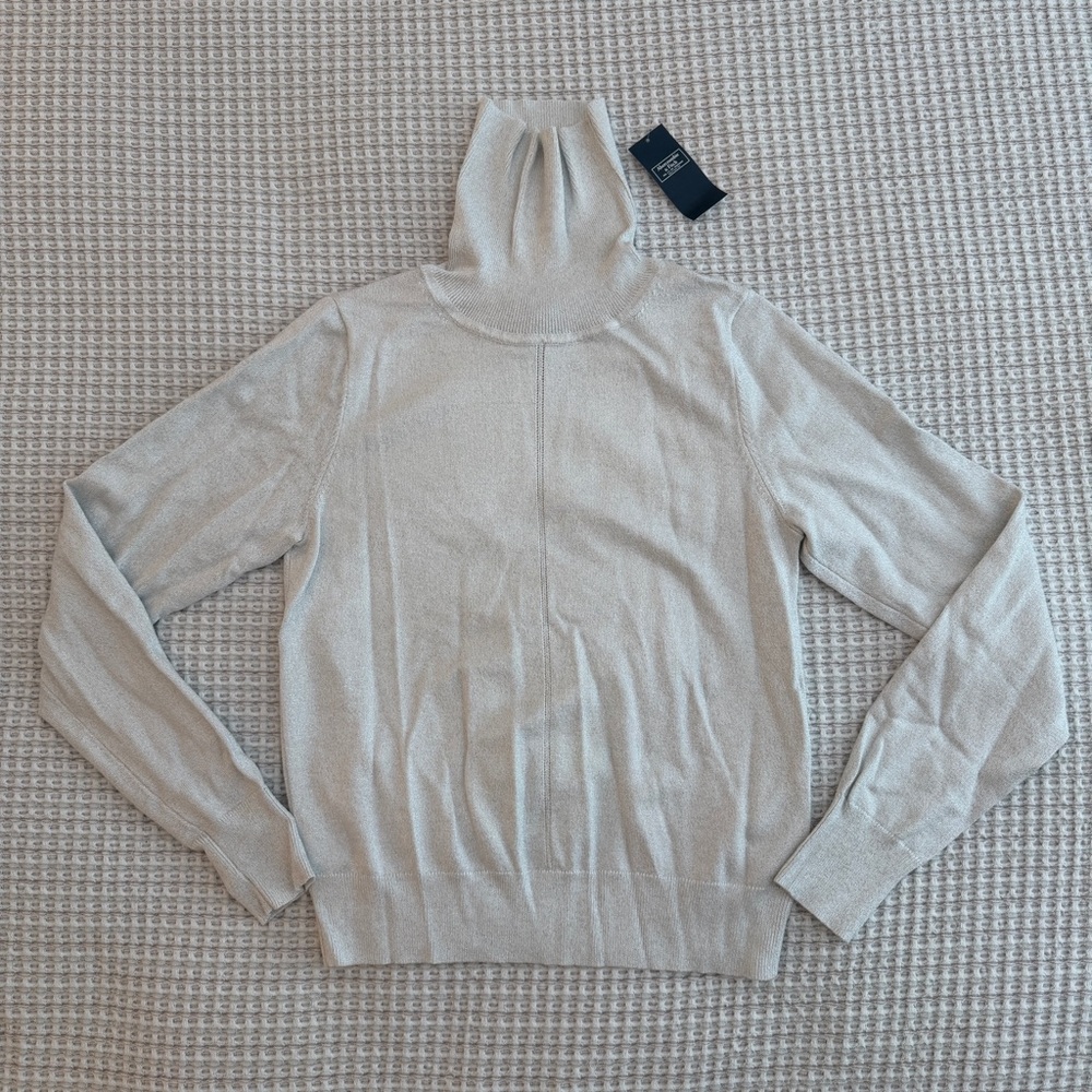 NWT Abercrombie & Fitch Slim Shine Turtleneck Sweater